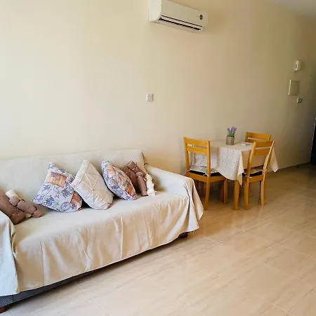 Διαμέρισμα Pmp Adamia Studio *